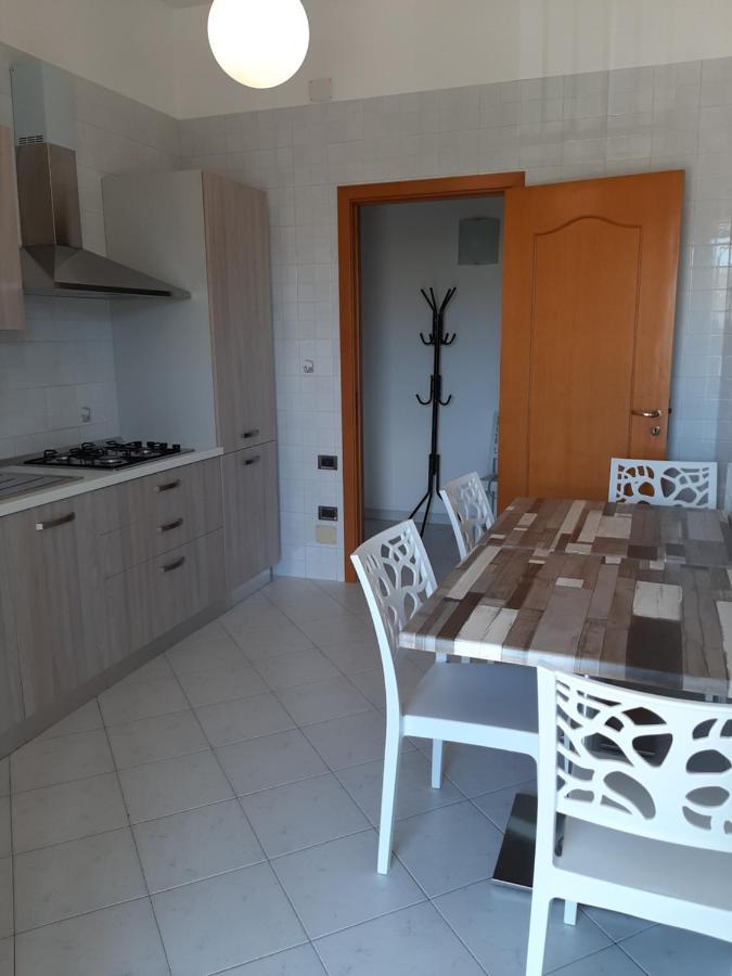 Casa Azzurro Di Mare Appartement Vieste Buitenkant foto