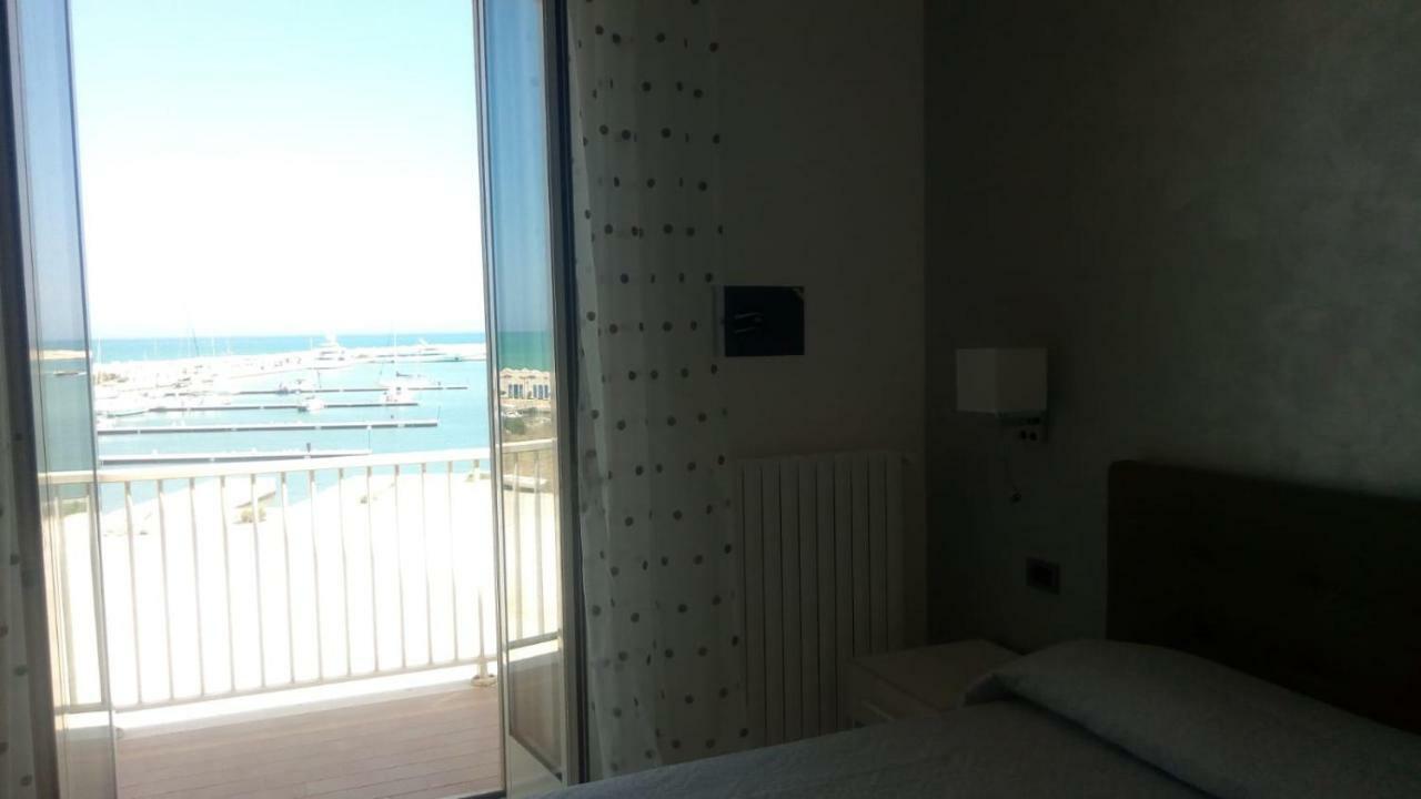 Casa Azzurro Di Mare Appartement Vieste Buitenkant foto