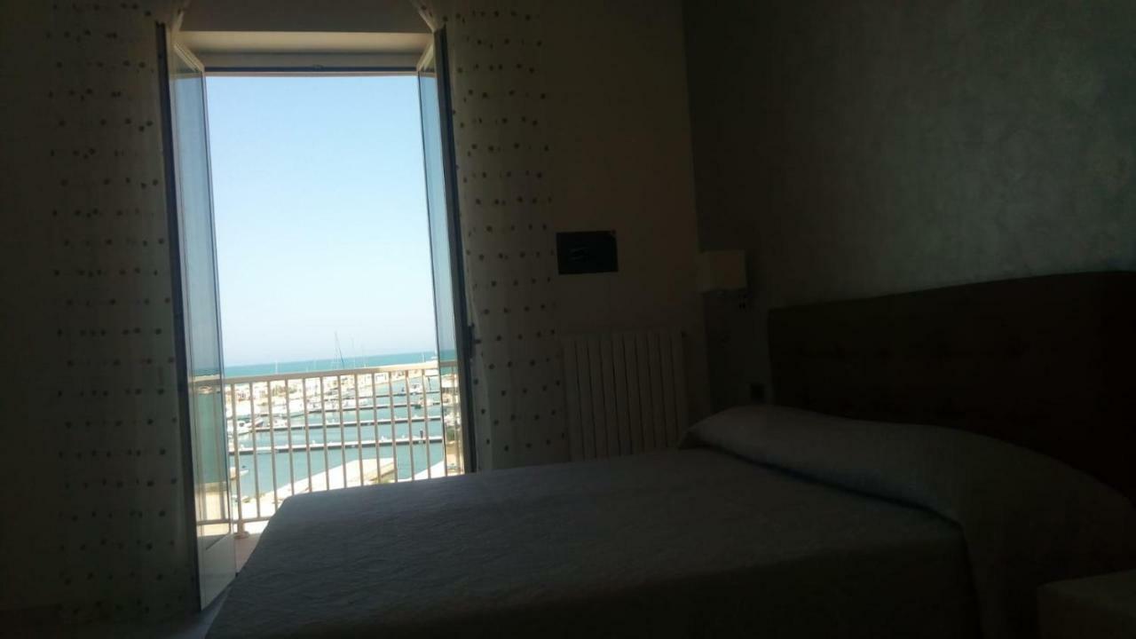 Casa Azzurro Di Mare Appartement Vieste Buitenkant foto